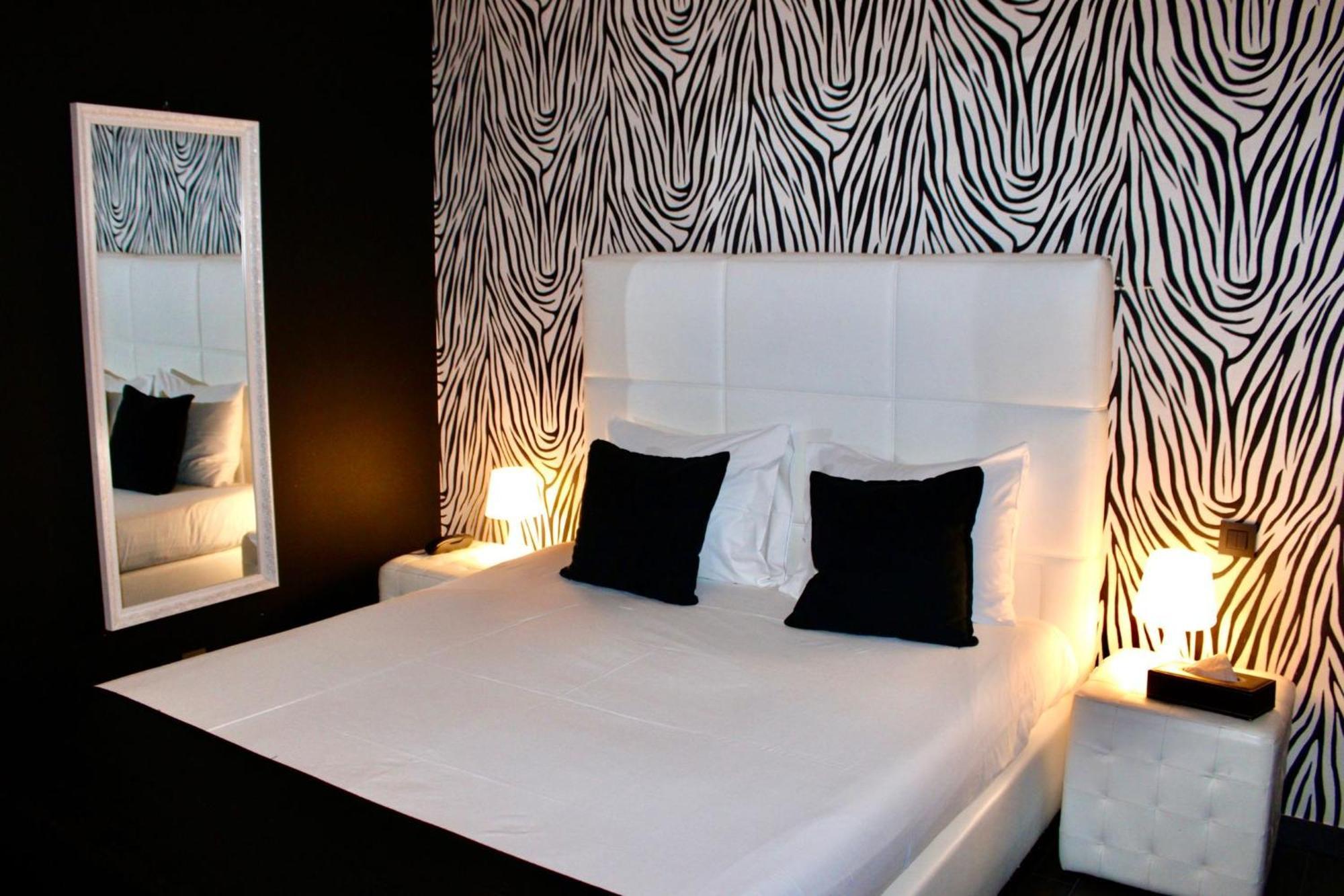 V E R O N E - Rooms & Suites - Liege - Rocourt Exterior photo