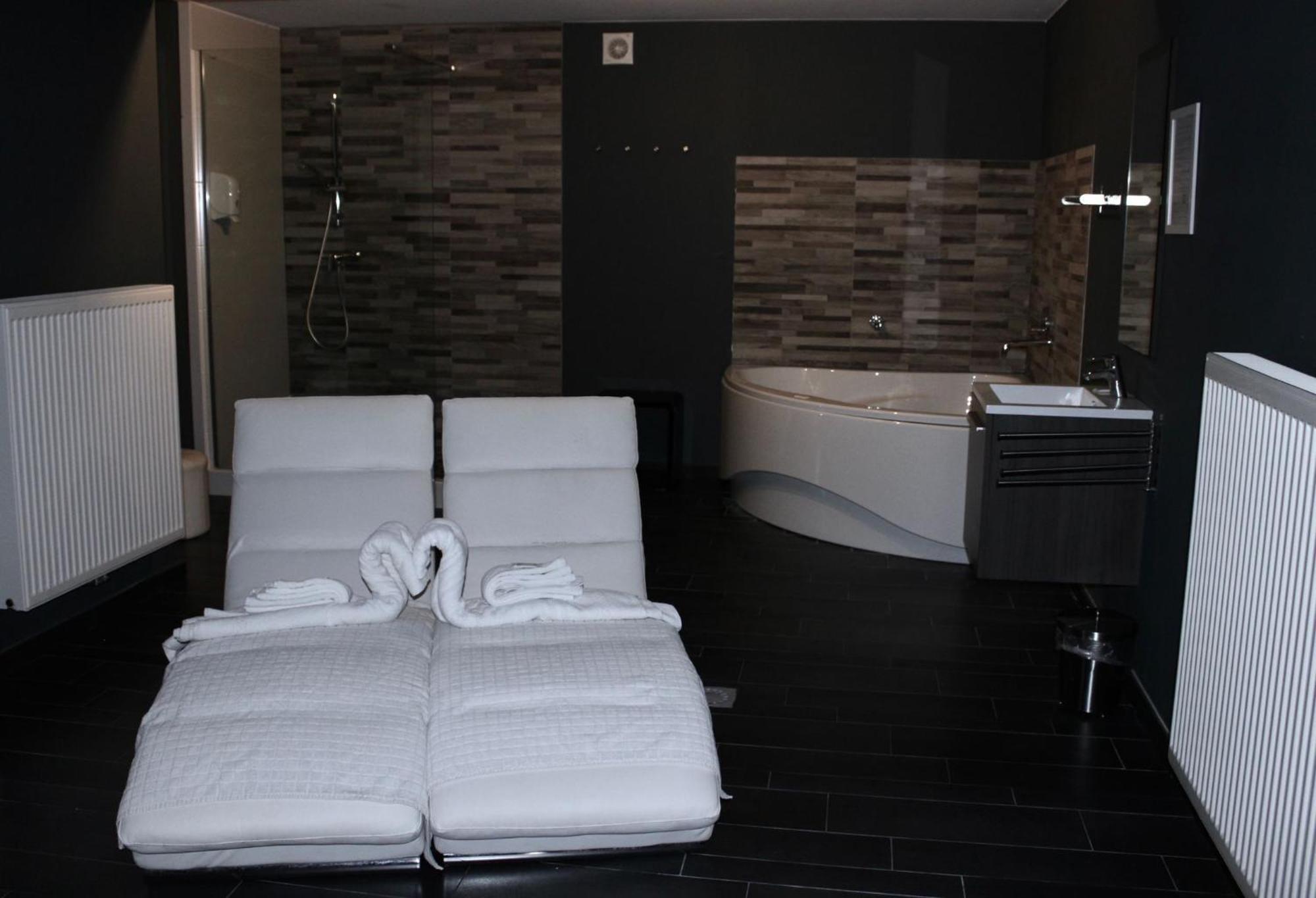 V E R O N E - Rooms & Suites - Liege - Rocourt Exterior photo